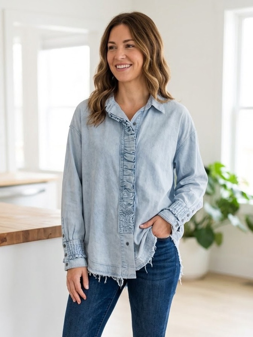 We The Free Light Blue Ruffled Top 100% Cotton Button Down Long Sleeve Top Sz M
